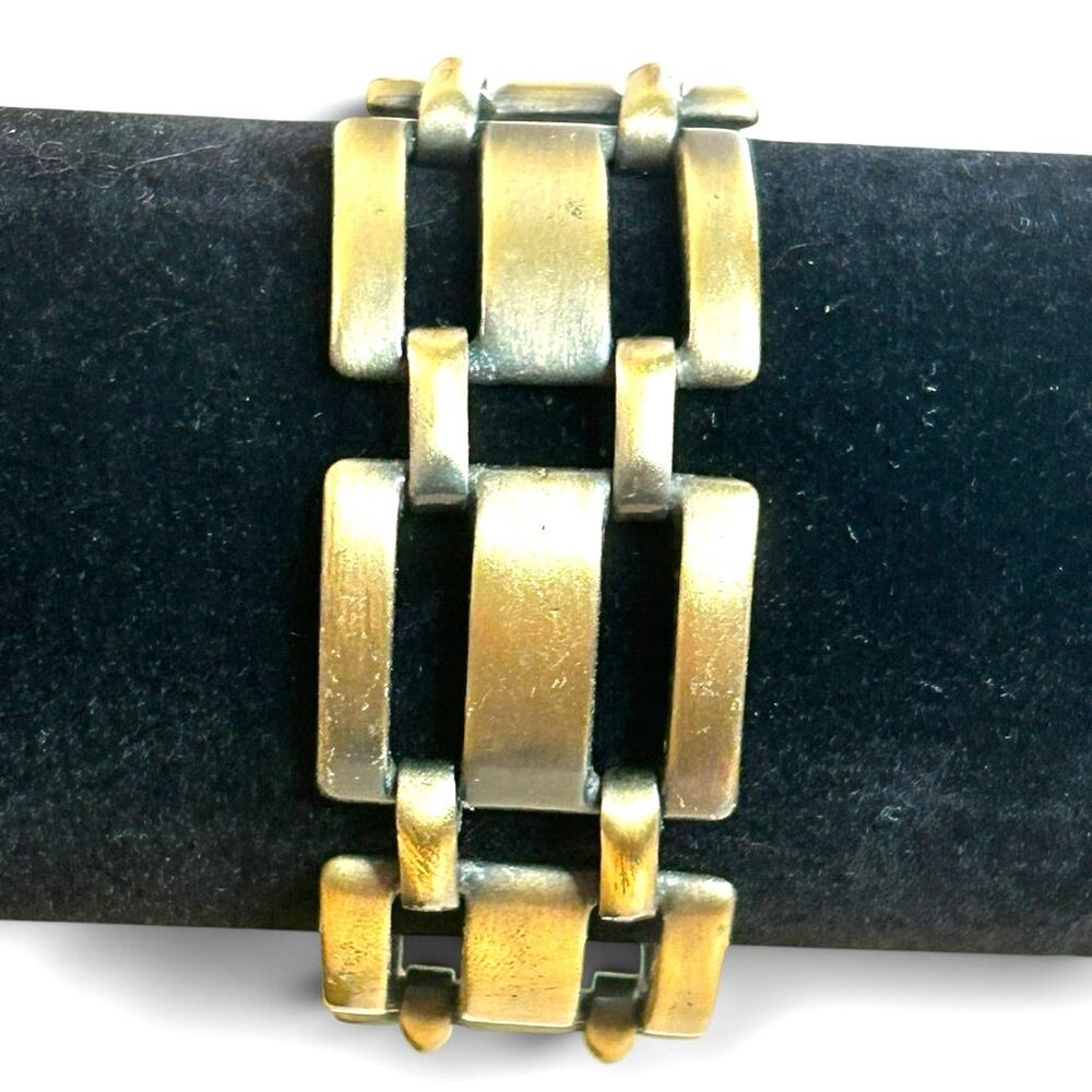 Vintage Modernist Wide Link Bracelet Antiqued Brass Gold Tone Chunky Gate Link 7